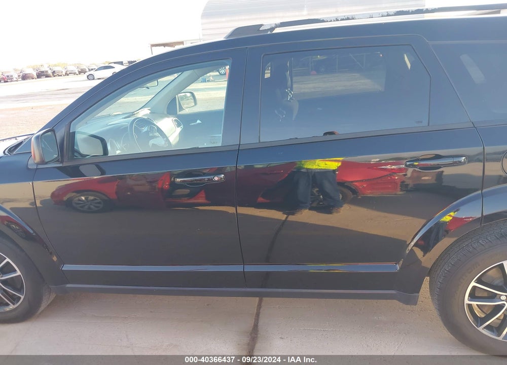 2018 DODGE JOURNEY SE VIN: 3C4PDCAB6JT352766