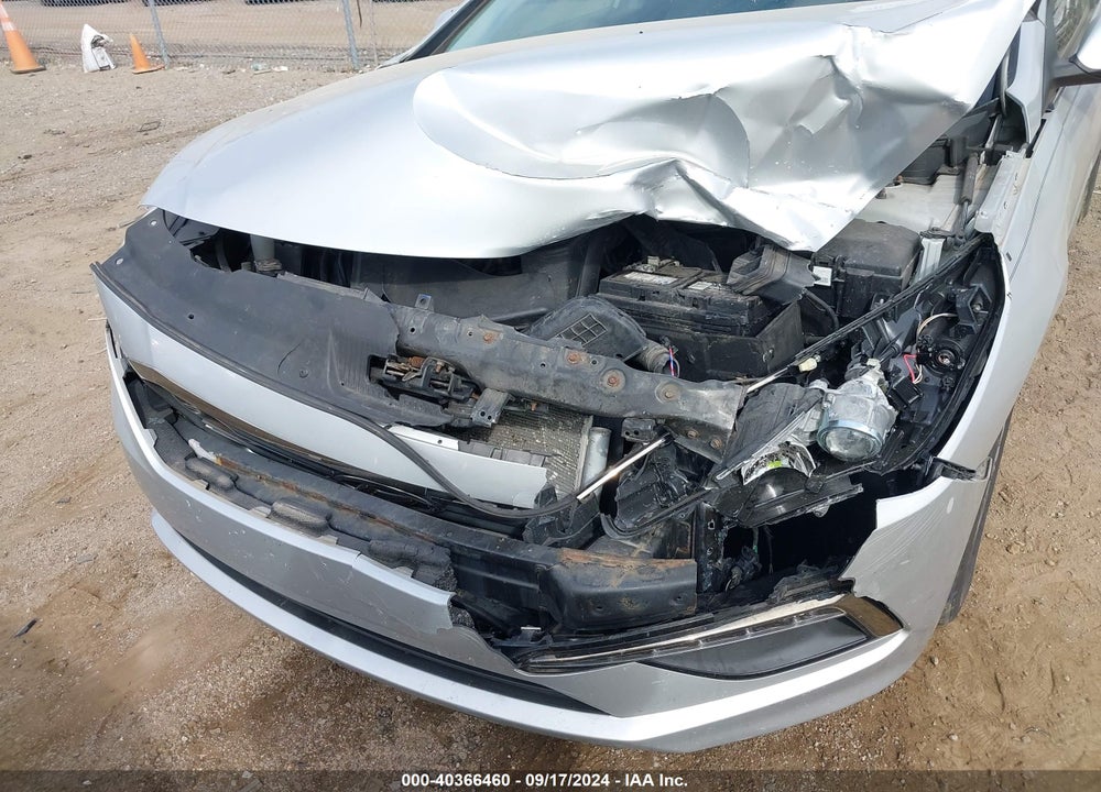 2015 HYUNDAI SONATA LIMITED VIN: 5NPE34AF1FH070738
