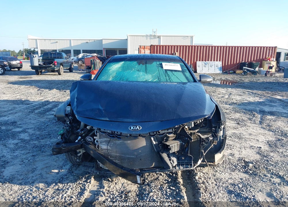 2020 KIA OPTIMA LX VIN: 5XXGT4L32LG385583