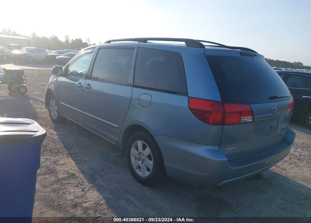 2005 TOYOTA SIENNA XLE VIN: 5TDZA22C25S274537