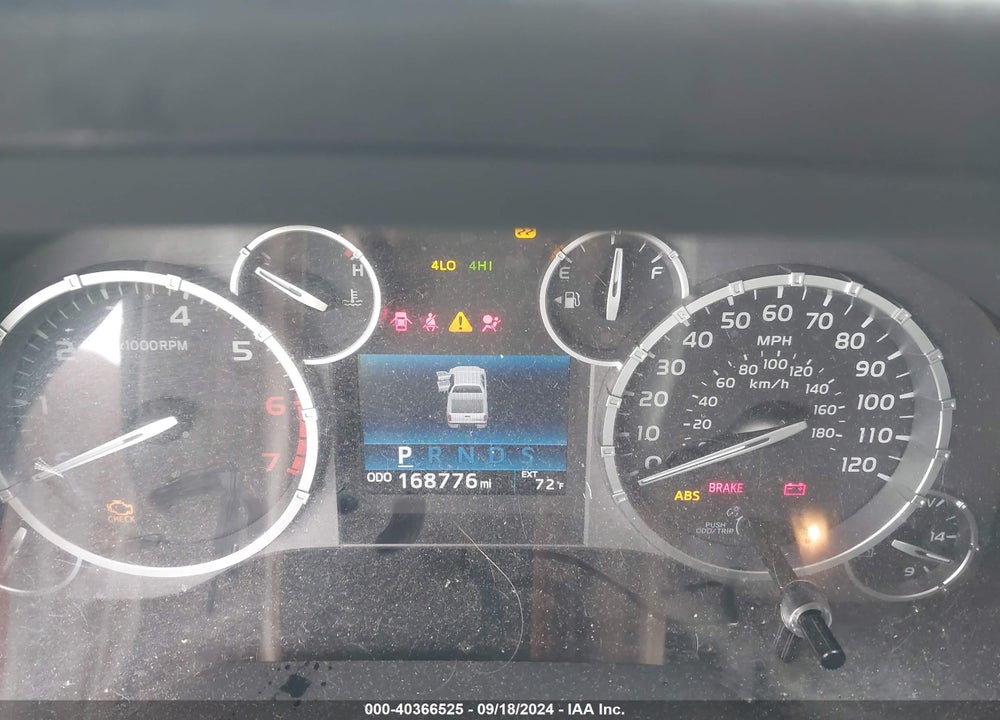 2016 TOYOTA TUNDRA SR5 5.7L V8 VIN: 5TFDW5F12GX562724