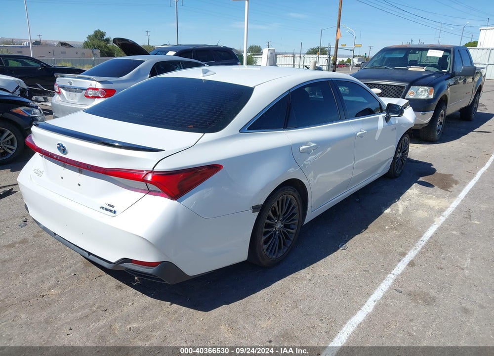 2020 TOYOTA AVALON HYBRID XSE VIN: 4T1E21FB4LU015933