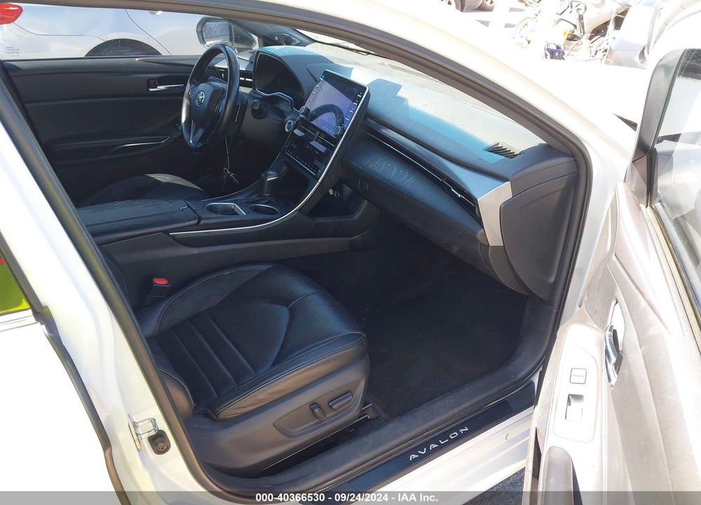 2020 TOYOTA AVALON HYBRID XSE VIN: 4T1E21FB4LU015933