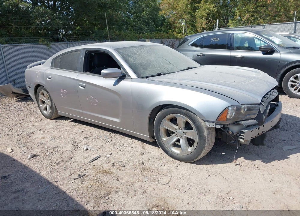 2011 DODGE CHARGER VIN: 2B3CL3CG2BH520652
