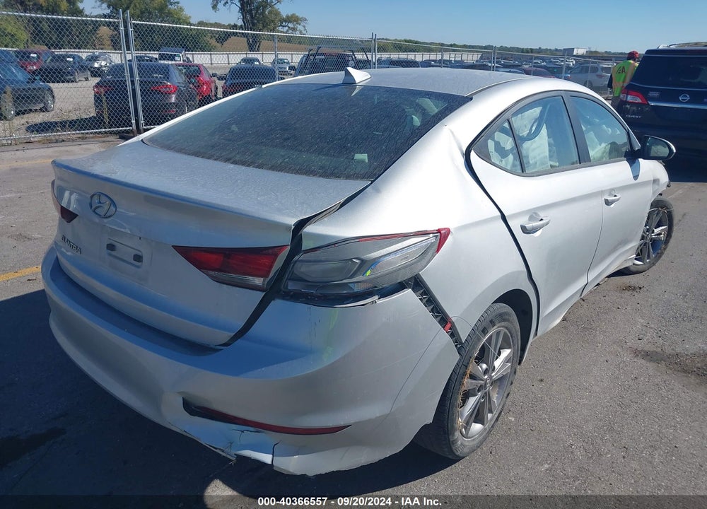 2018 HYUNDAI ELANTRA SEL VIN: KMHD84LF6JU620827