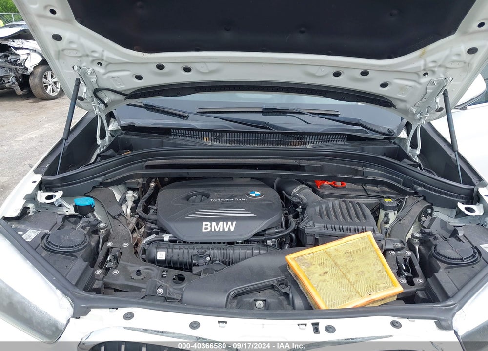 2017 BMW X1 XDRIVE28I VIN: WBXHT3C36H5F86824