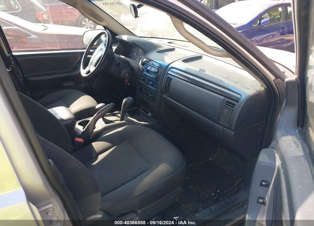 2004 JEEP GRAND CHEROKEE LAREDO VIN: 1J4GW48J84C213603