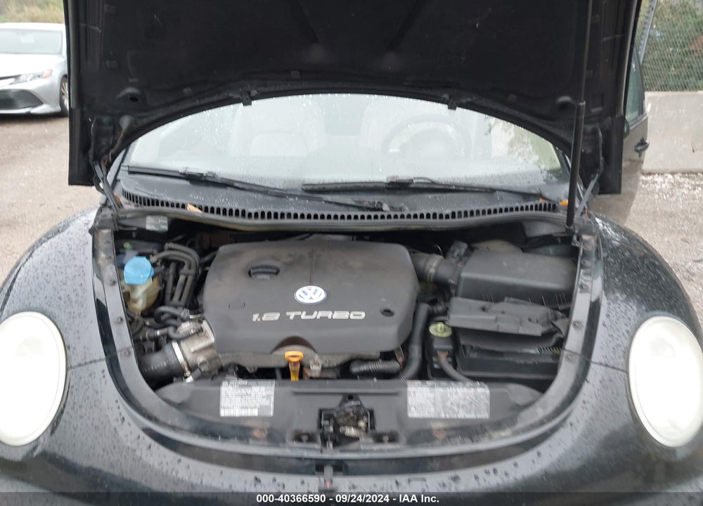 2000 VOLKSWAGEN NEW BEETLE GLX VIN: 3VWDD21C8YM472303