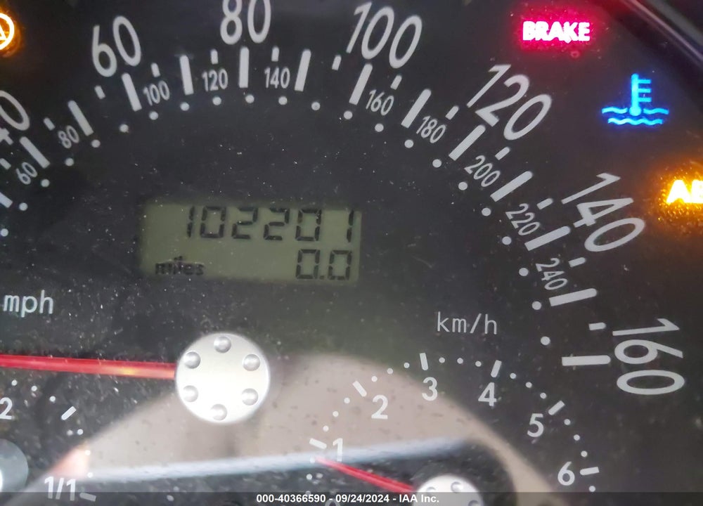 2000 VOLKSWAGEN NEW BEETLE GLX VIN: 3VWDD21C8YM472303