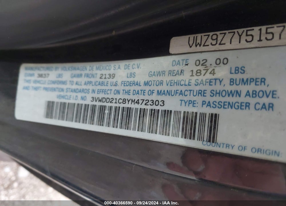 2000 VOLKSWAGEN NEW BEETLE GLX VIN: 3VWDD21C8YM472303