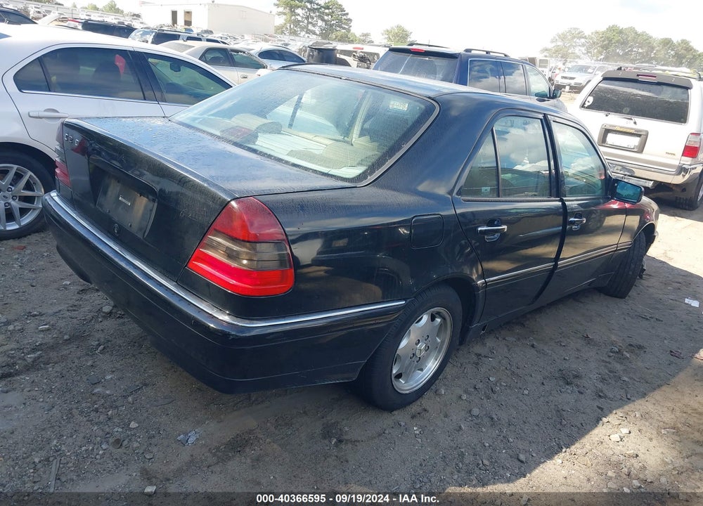 1999 MERCEDES-BENZ C 230 KOMPRESSOR VIN: WDBHA24G5XA666373