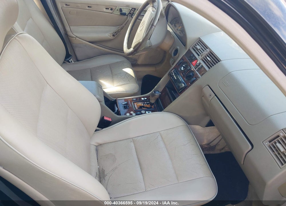 1999 MERCEDES-BENZ C 230 KOMPRESSOR VIN: WDBHA24G5XA666373
