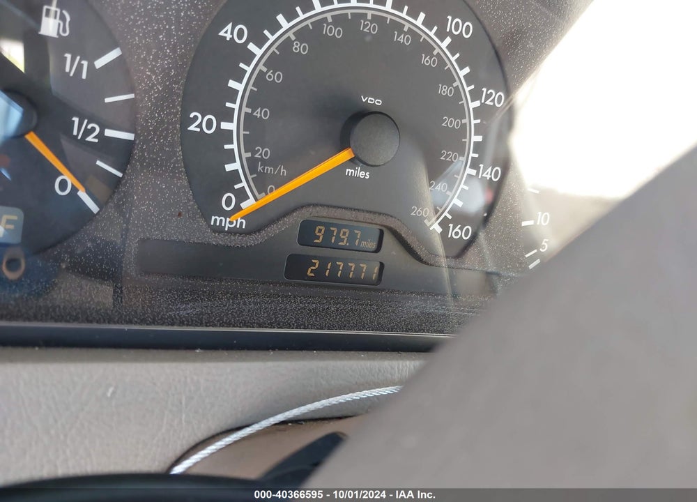 1999 MERCEDES-BENZ C 230 KOMPRESSOR VIN: WDBHA24G5XA666373