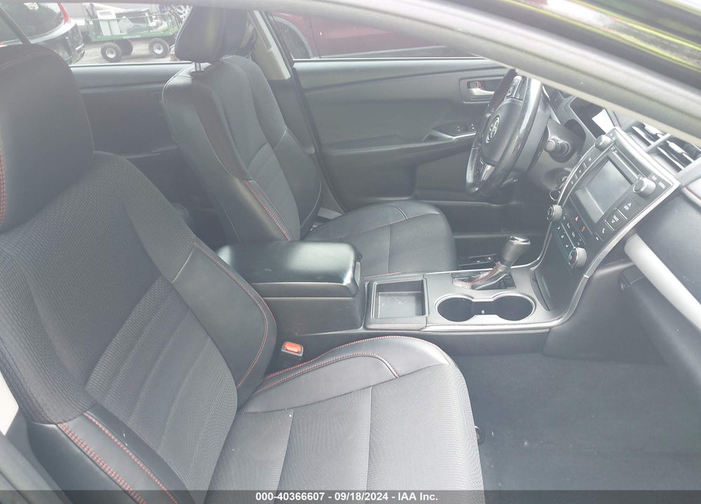 2016 TOYOTA CAMRY SE VIN: 4T1BF1FK4GU211836