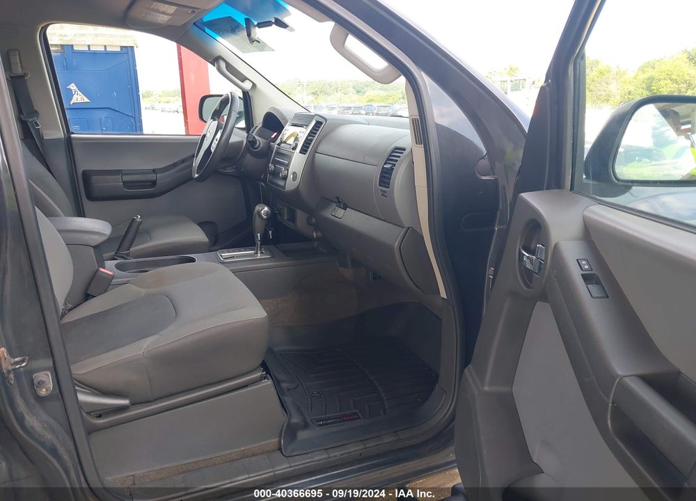 2013 NISSAN XTERRA S VIN: 5N1AN0NW8DN811889