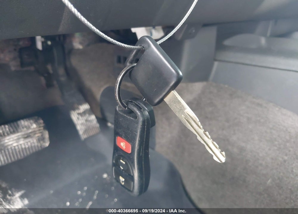 2013 NISSAN XTERRA S VIN: 5N1AN0NW8DN811889