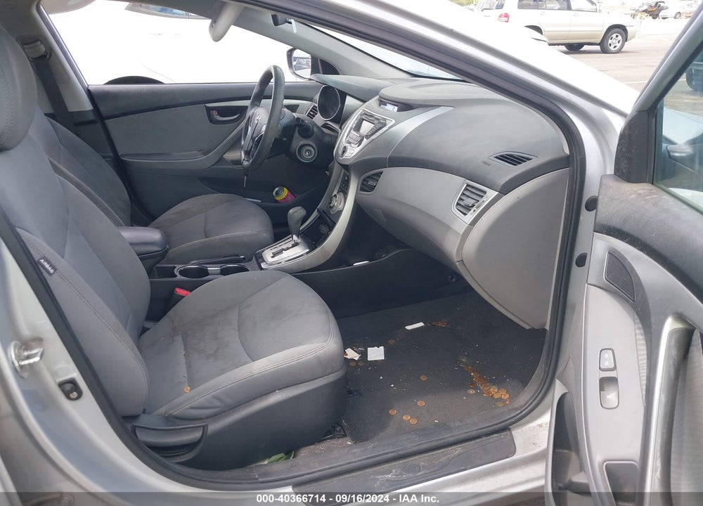 2012 HYUNDAI ELANTRA GLS VIN: 5NPDH4AE4CH074279