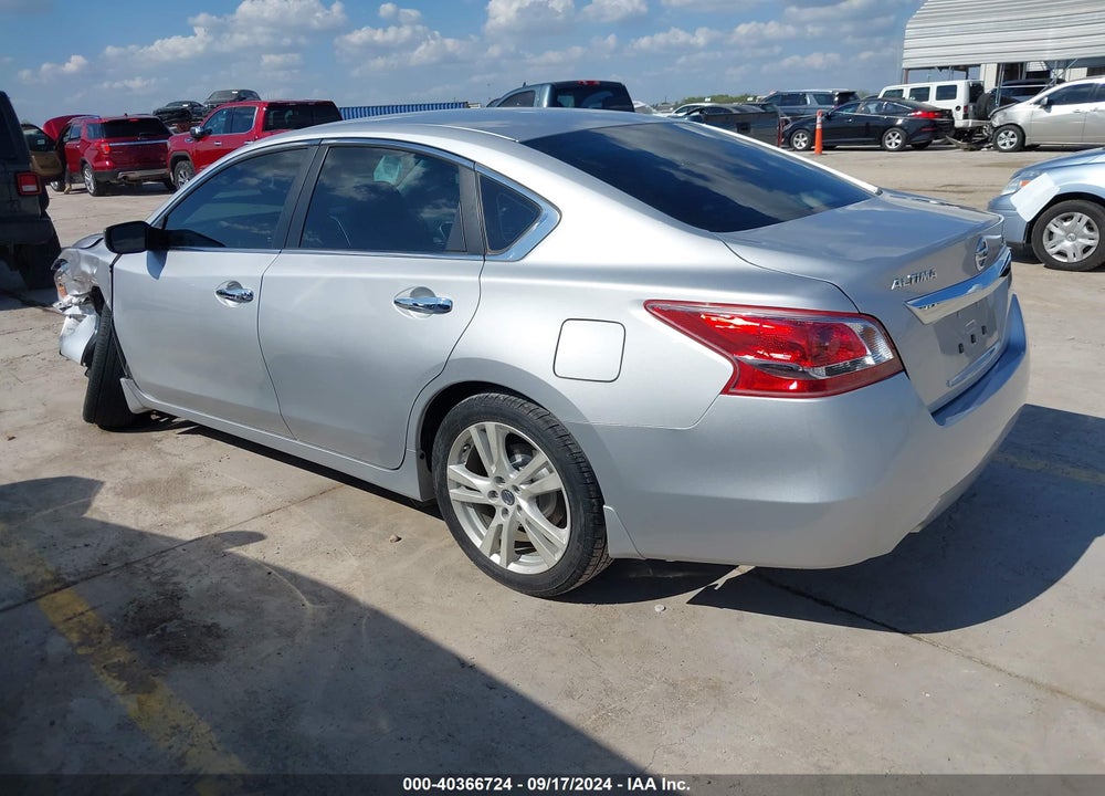 2013 NISSAN ALTIMA 3.5 S VIN: 1N4BL3AP0DN456107