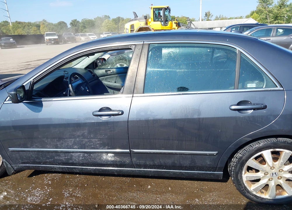 2007 HONDA ACCORD 3.0 EX VIN: 1HGCM66557A055072