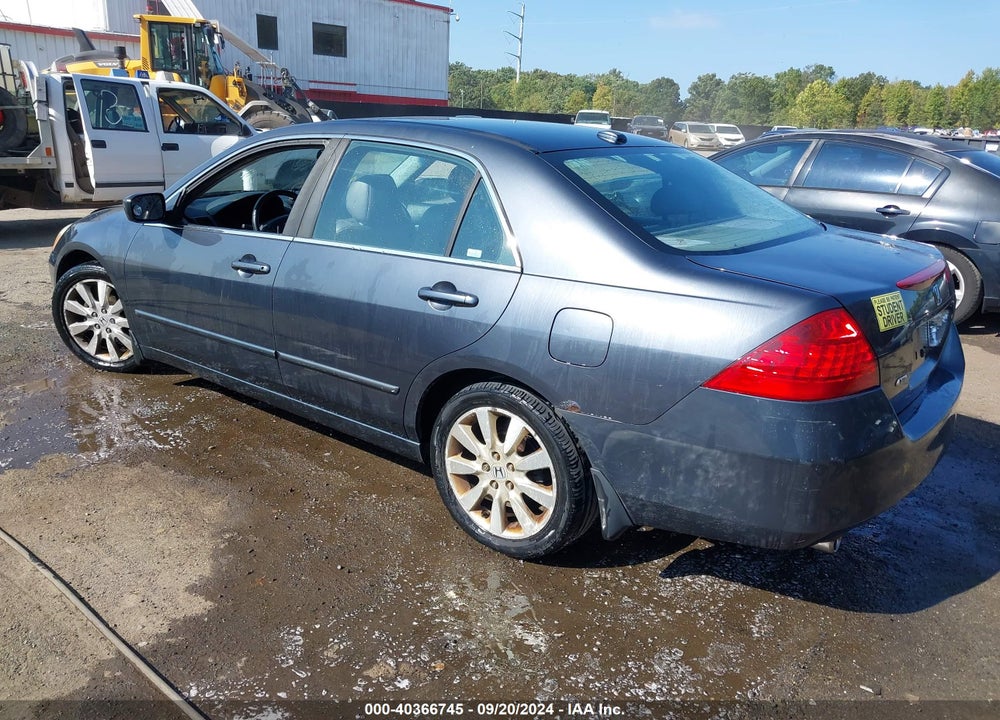 2007 HONDA ACCORD 3.0 EX VIN: 1HGCM66557A055072