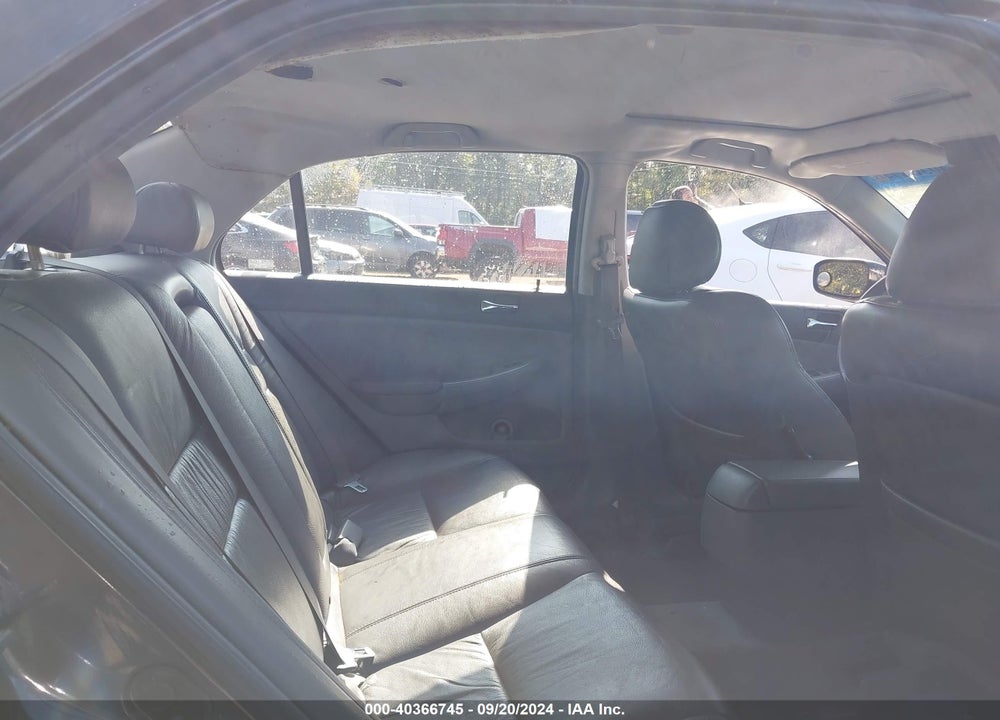 2007 HONDA ACCORD 3.0 EX VIN: 1HGCM66557A055072