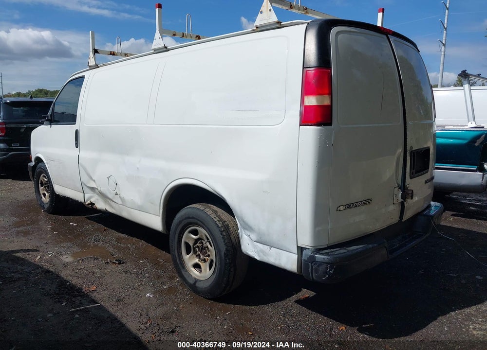 2004 CHEVROLET EXPRESS VIN: 1GCFG15T541122562