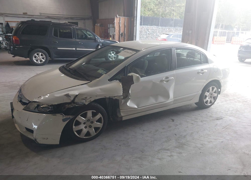 2011 HONDA CIVIC LX VIN: 19XFA1F51BE042848