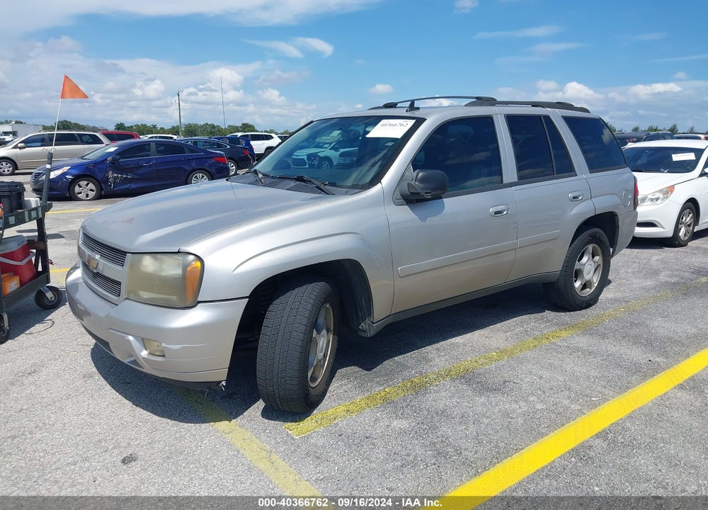 2008 CHEVROLET TRAILBLAZER LT VIN: 1GNDS13S882200923