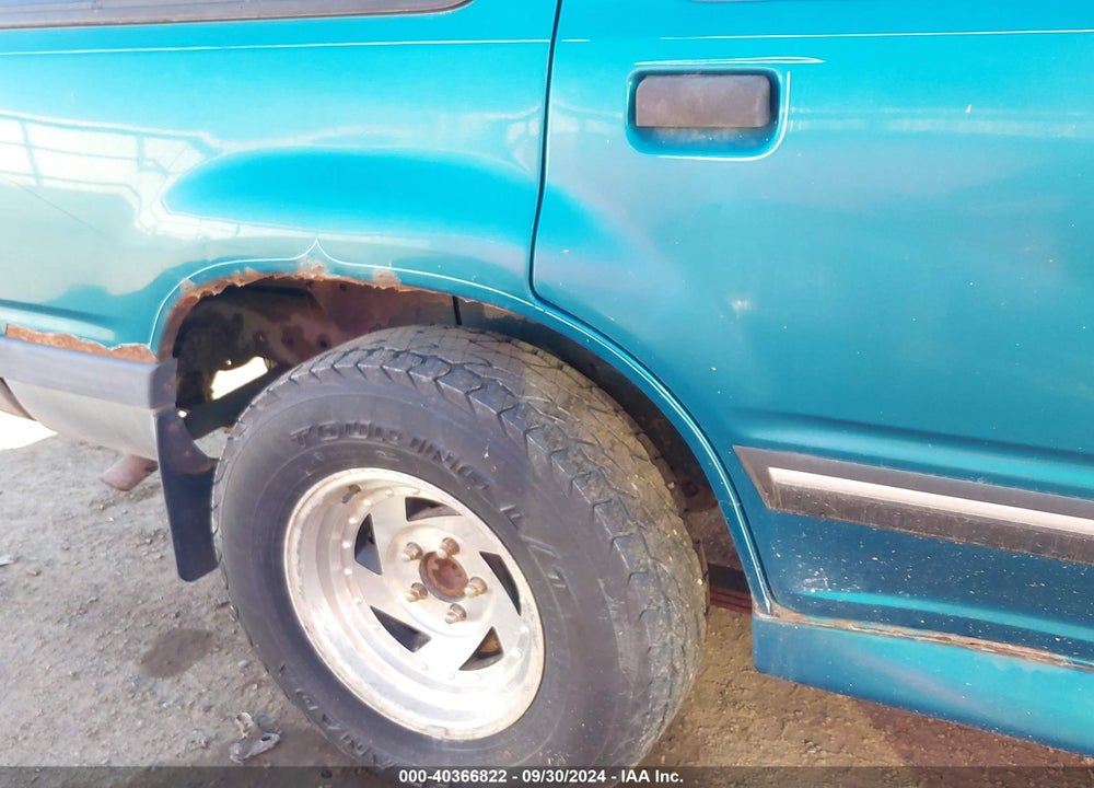 1993 FORD EXPLORER VIN: 1FMDU34X2PUD51862