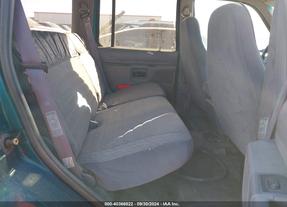 1993 FORD EXPLORER VIN: 1FMDU34X2PUD51862
