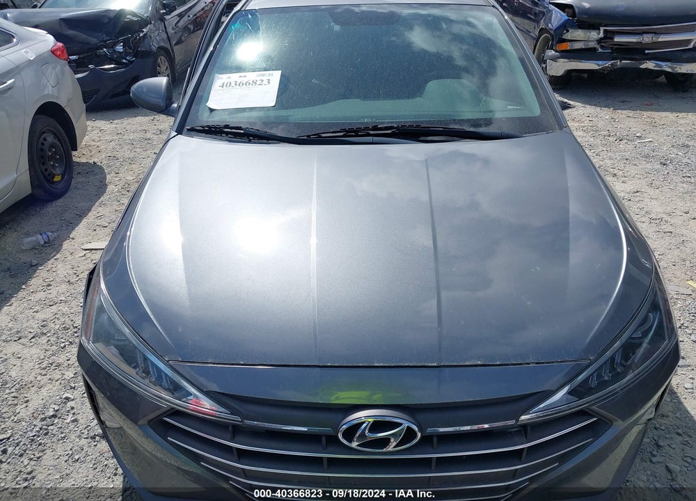 2019 HYUNDAI ELANTRA SE VIN: 5NPD74LF6KH494441