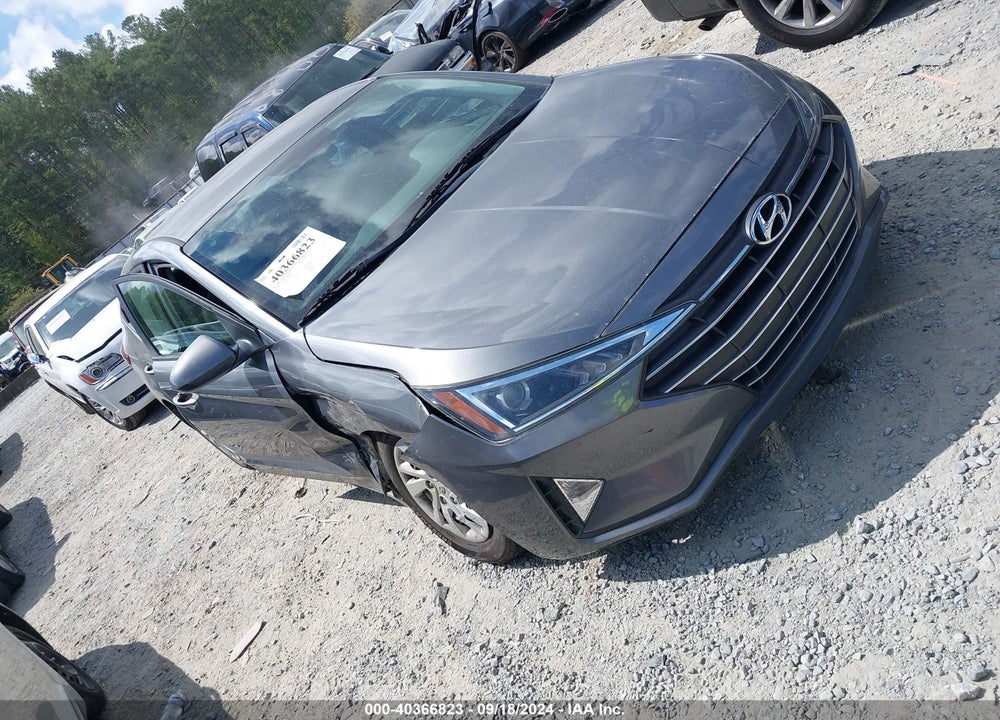2019 HYUNDAI ELANTRA SE VIN: 5NPD74LF6KH494441