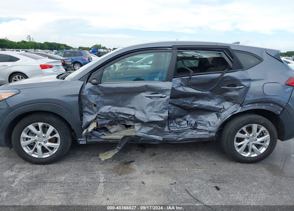 2021 HYUNDAI TUCSON SE VIN: KM8J2CA48MU371919