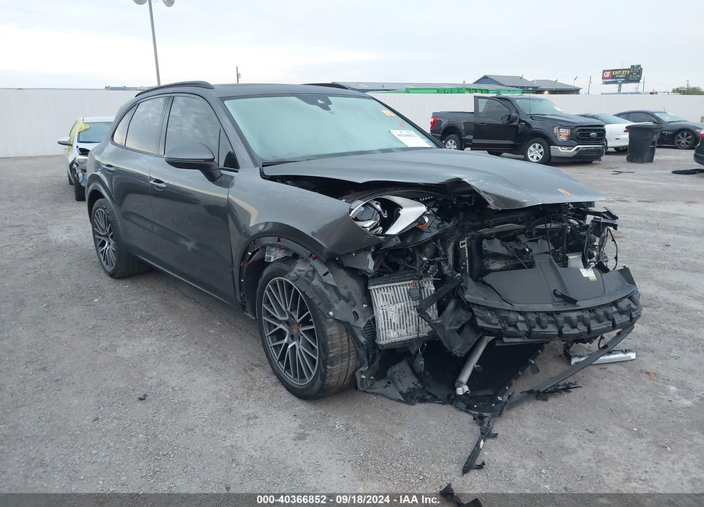 2022 PORSCHE CAYENNE PLATINUM EDITION VIN: WP1AA2AY9NDA01924