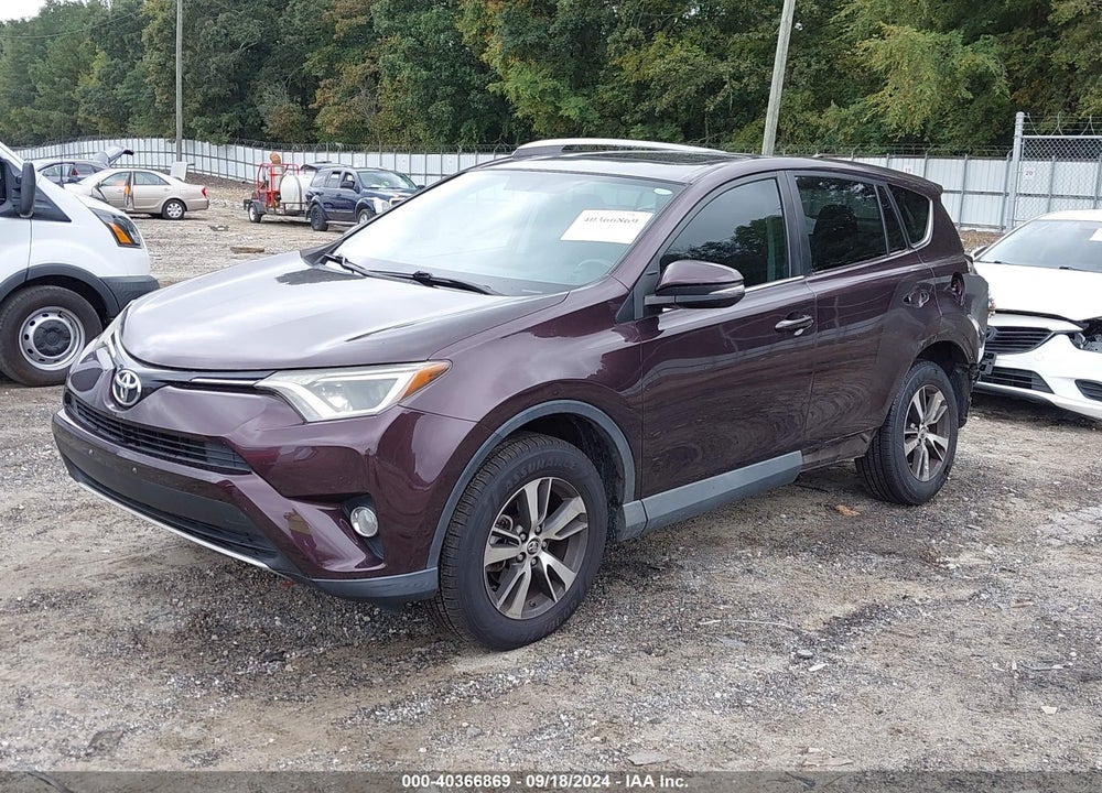 2016 TOYOTA RAV4 XLE VIN: 2T3WFREV6GW246588