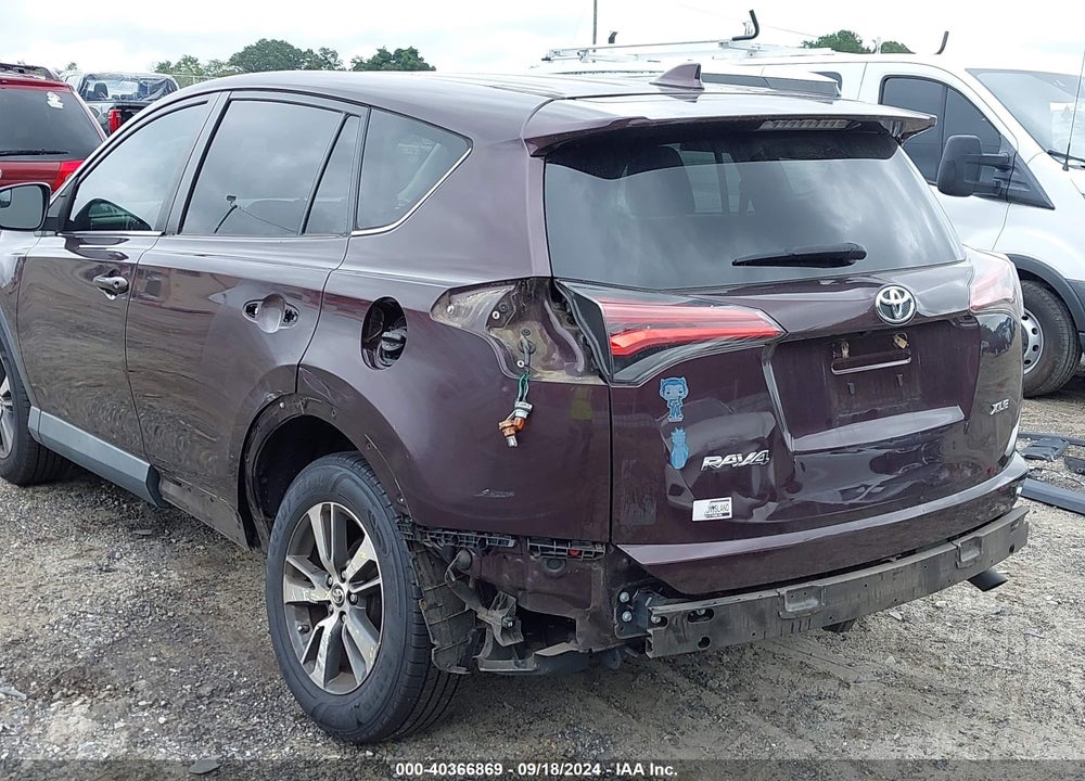 2016 TOYOTA RAV4 XLE VIN: 2T3WFREV6GW246588
