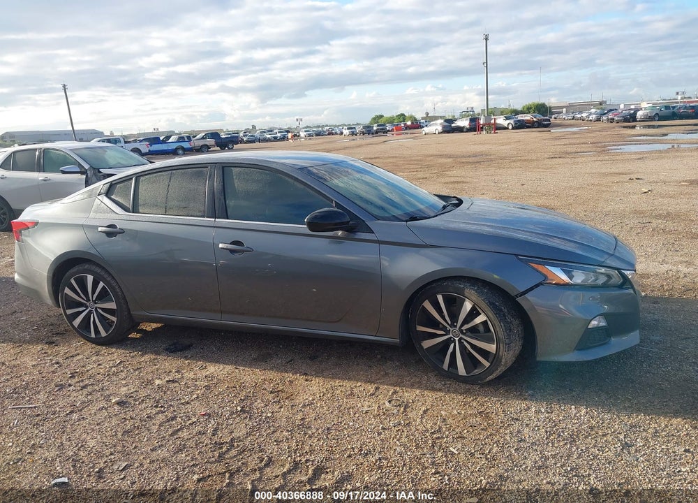 2020 NISSAN ALTIMA SR FWD VIN: 1N4BL4CV0LC215515