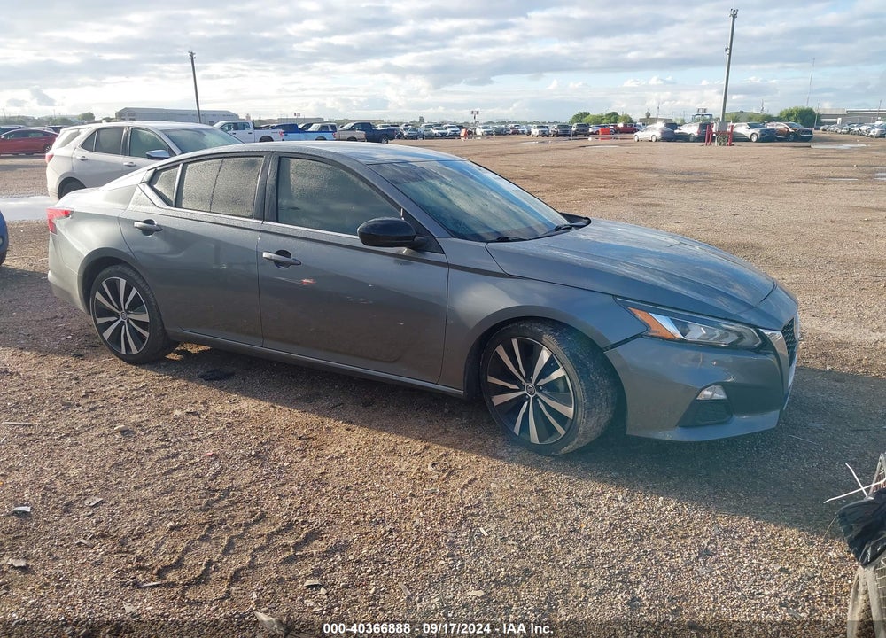 2020 NISSAN ALTIMA SR FWD VIN: 1N4BL4CV0LC215515