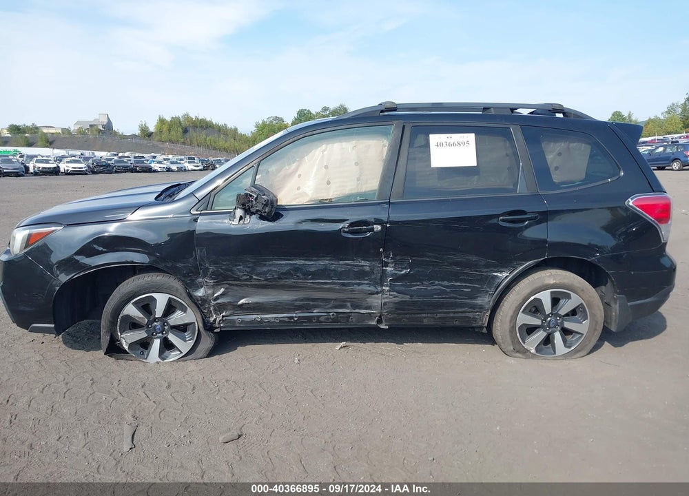 2017 SUBARU FORESTER 2.5I PREMIUM VIN: JF2SJAEC9HH505385