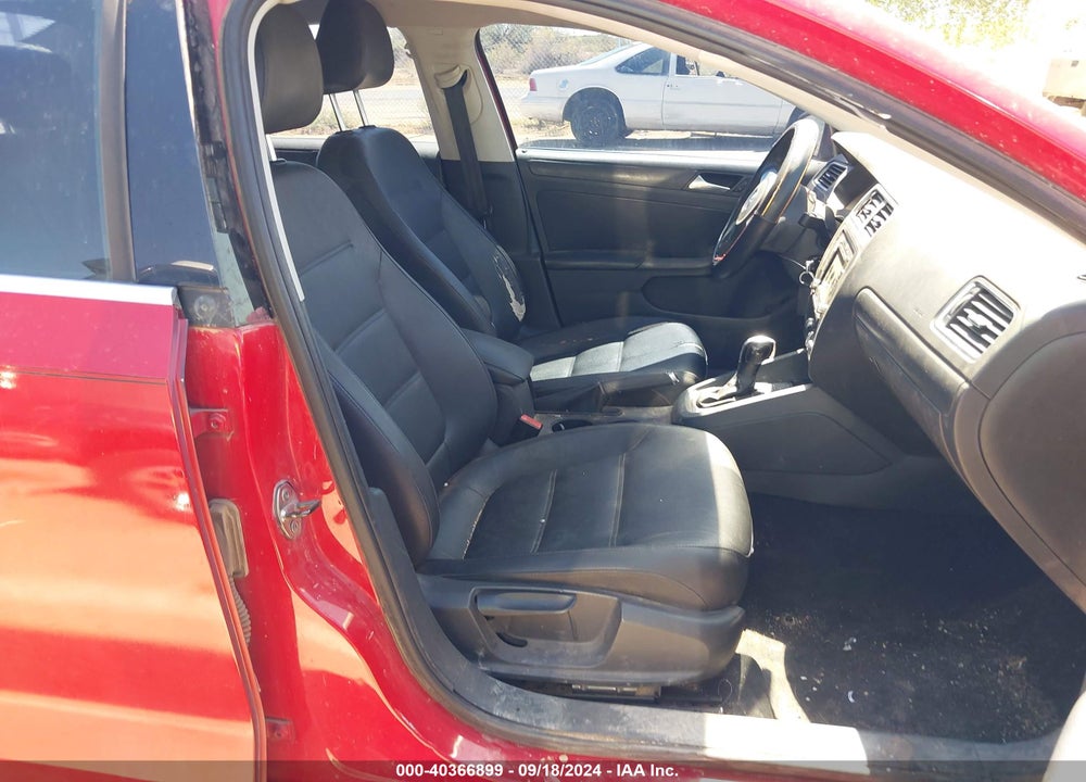 2012 VOLKSWAGEN JETTA 2.5L SE VIN: 3VWDX7AJ6CM068203