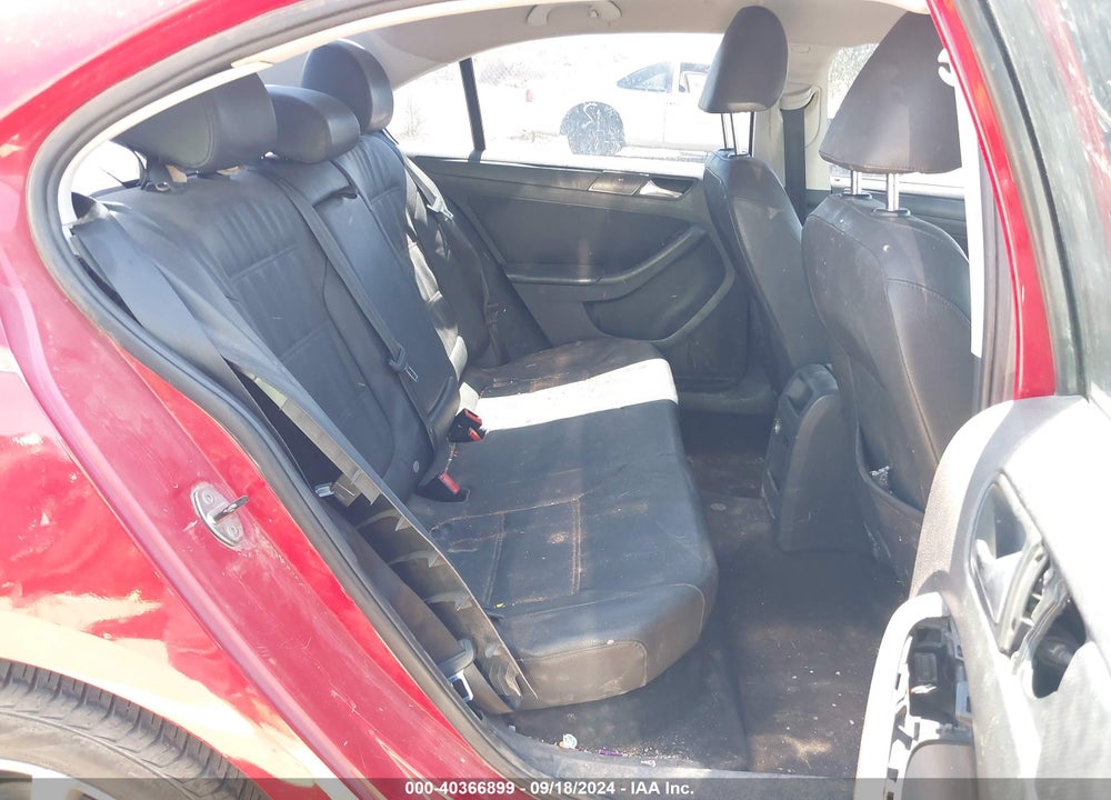 2012 VOLKSWAGEN JETTA 2.5L SE VIN: 3VWDX7AJ6CM068203