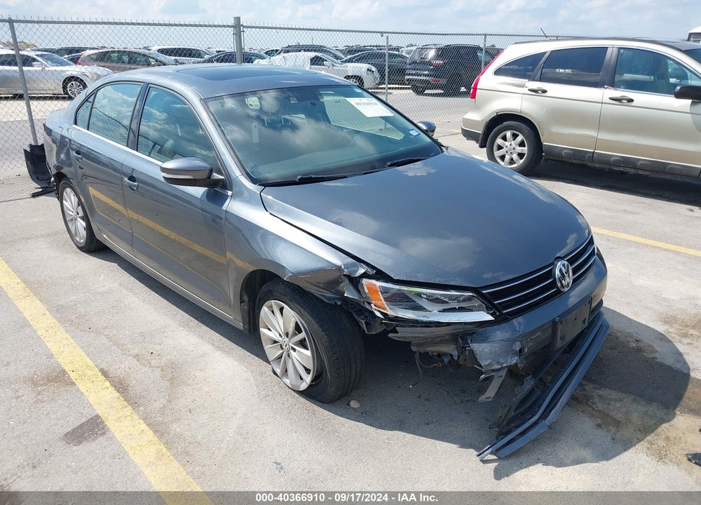 2016 VOLKSWAGEN JETTA 1.4T SE VIN: 3VWD67AJ7GM372391