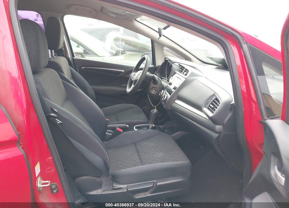 2015 HONDA FIT LX VIN: 3HGGK5H50FM758126