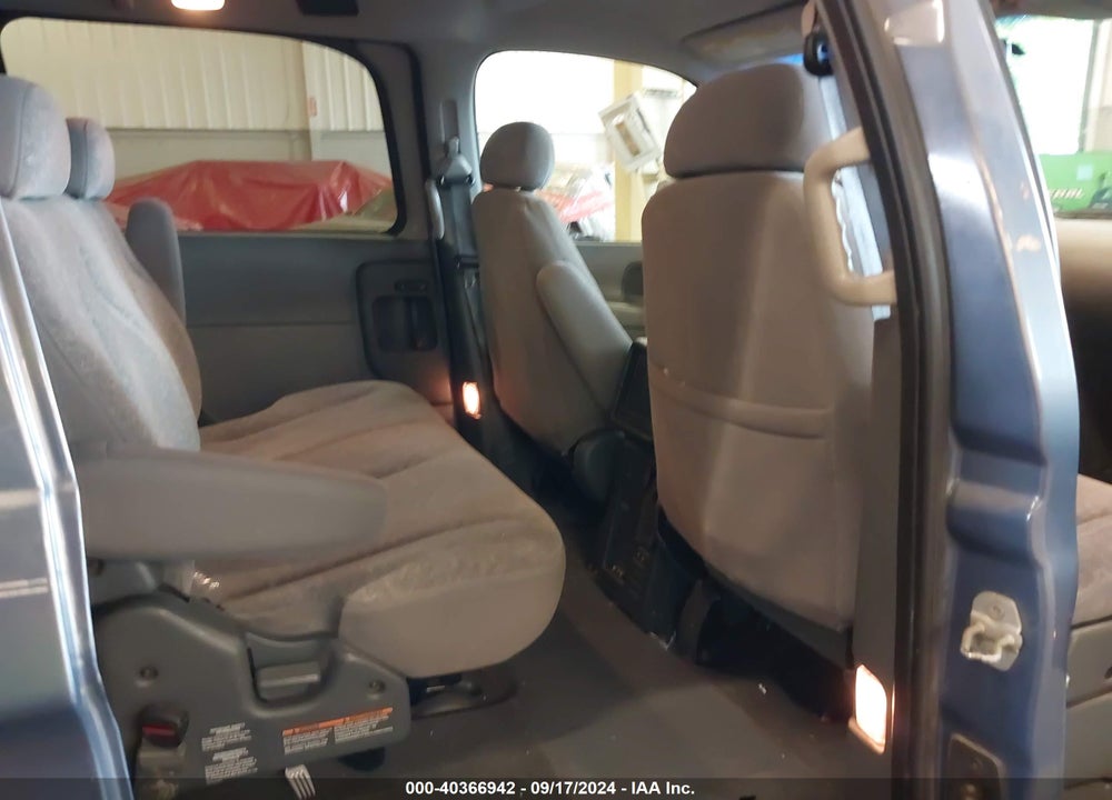 2000 NISSAN QUEST GLE/GXE/SE-CLOTH/SE-LEATHER VIN: 4N2XN11T7YD809575