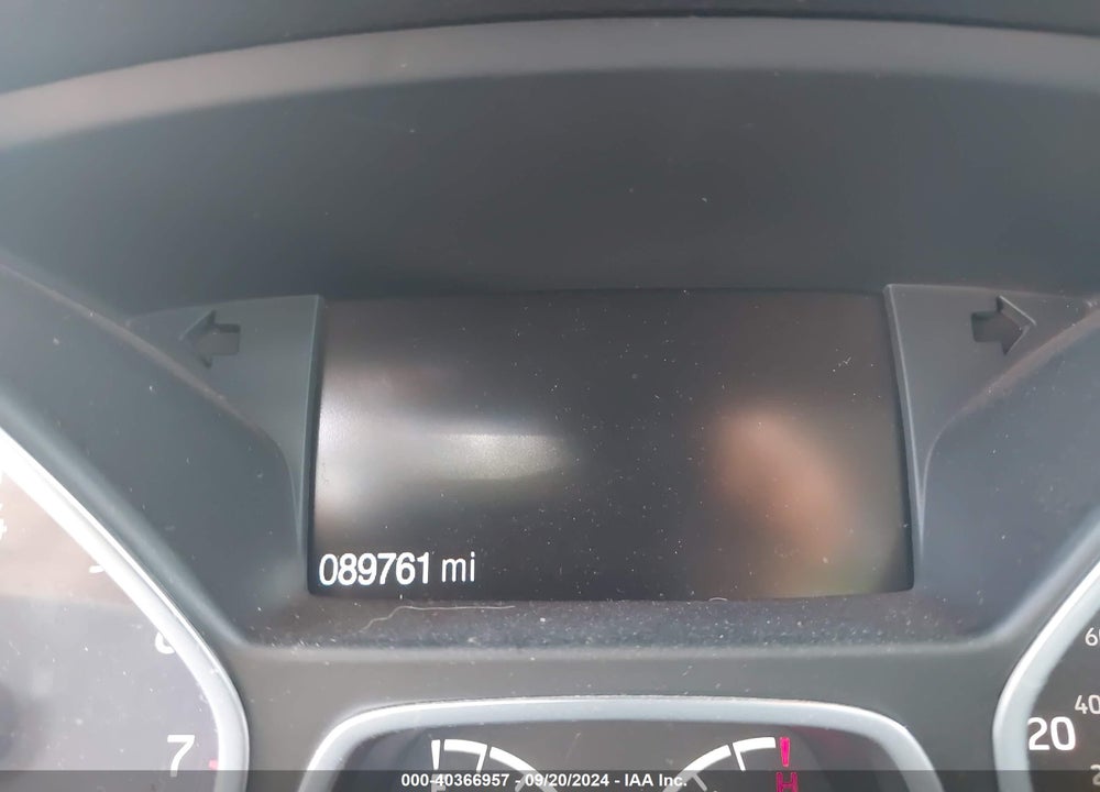 2018 FORD ESCAPE SEL VIN: 1FMCU0HD2JUB37634
