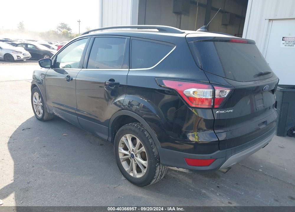 2018 FORD ESCAPE SEL VIN: 1FMCU0HD2JUB37634