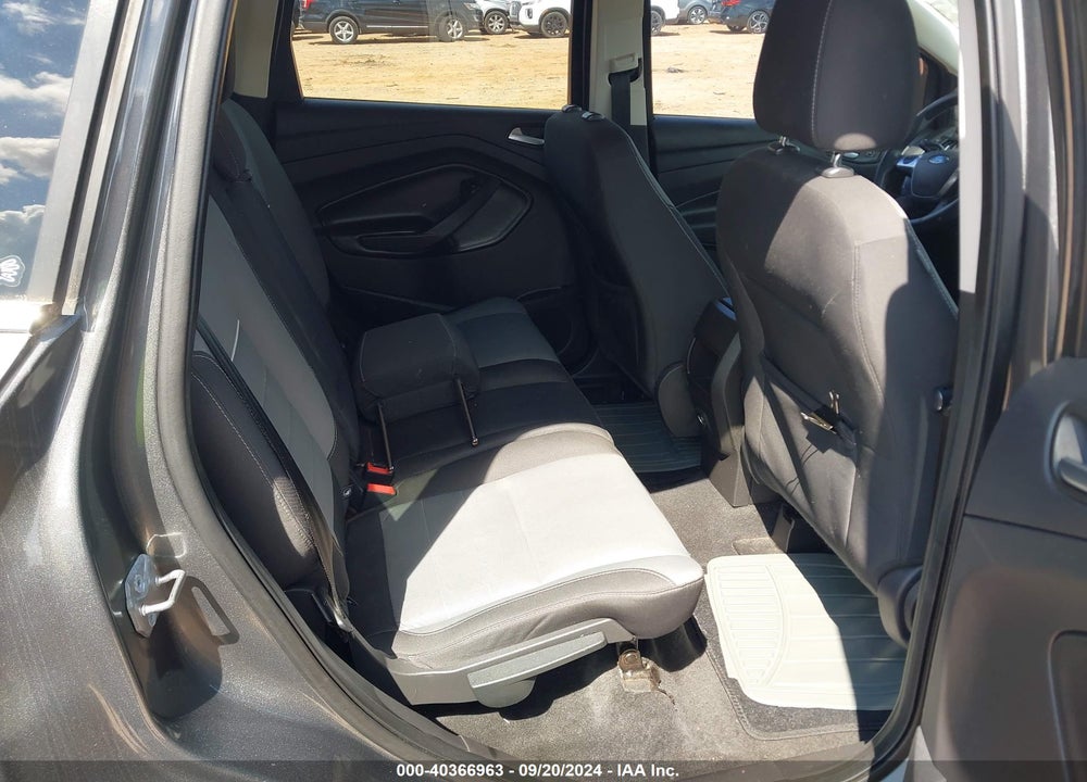 2014 FORD ESCAPE SE VIN: 1FMCU0GX1EUB65586