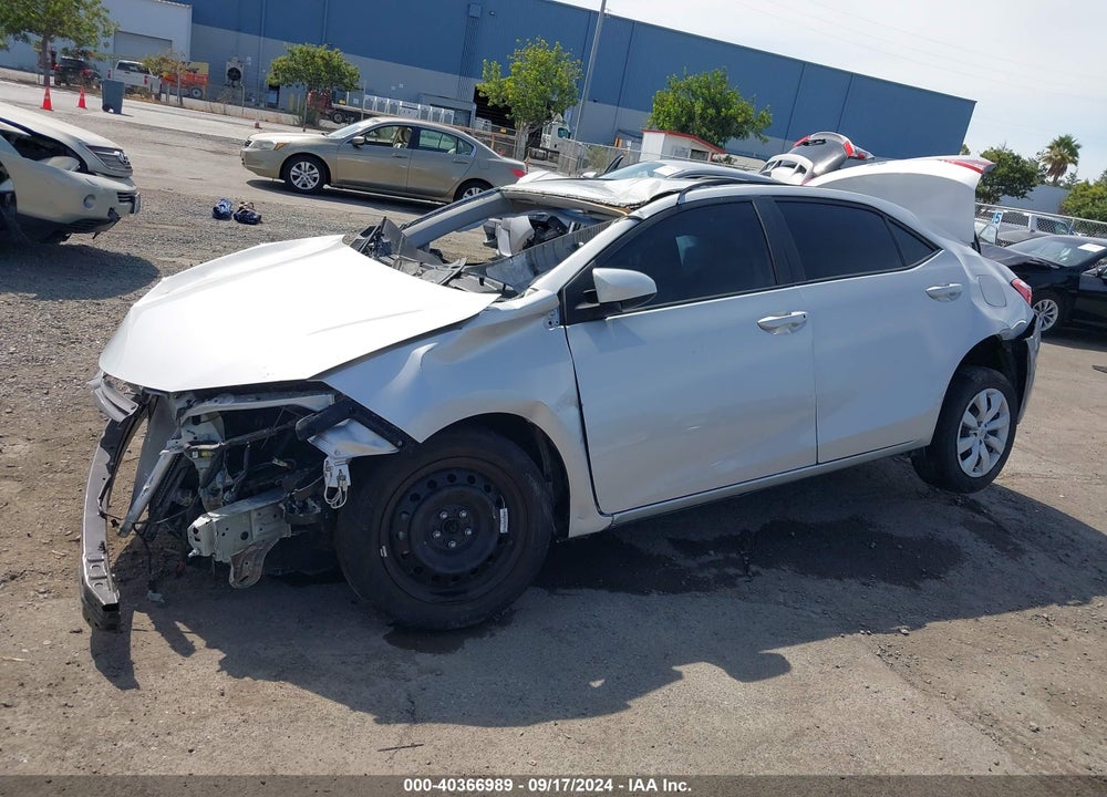 2016 TOYOTA COROLLA LE VIN: 5YFBURHE0GP513041