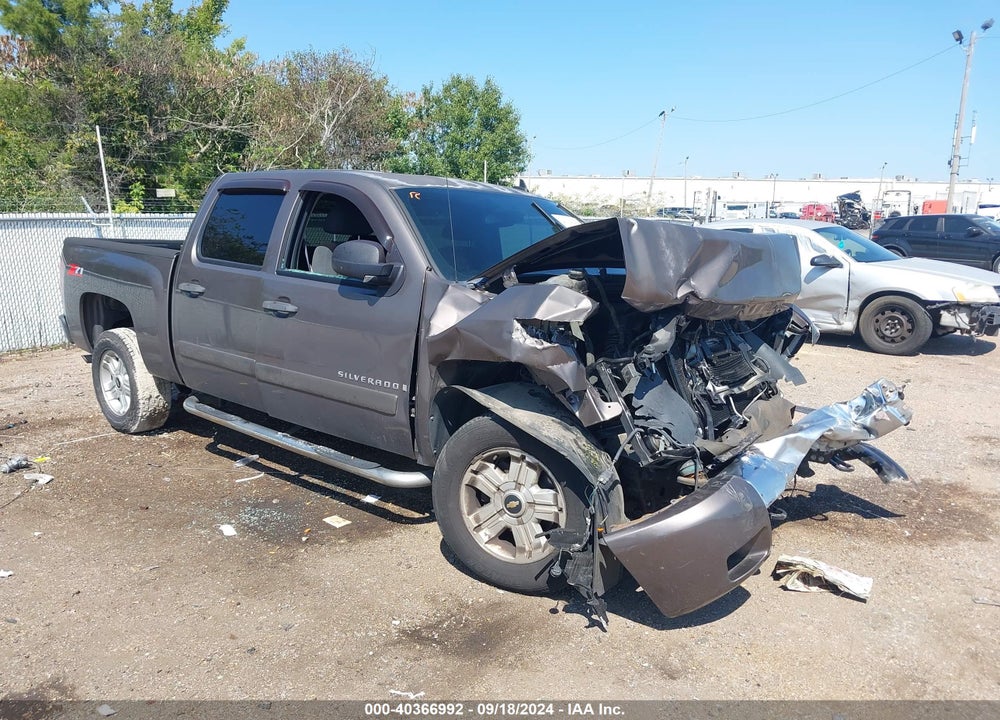2008 CHEVROLET SILVERADO 1500 LT1 VIN: 2GCEC13J181329278