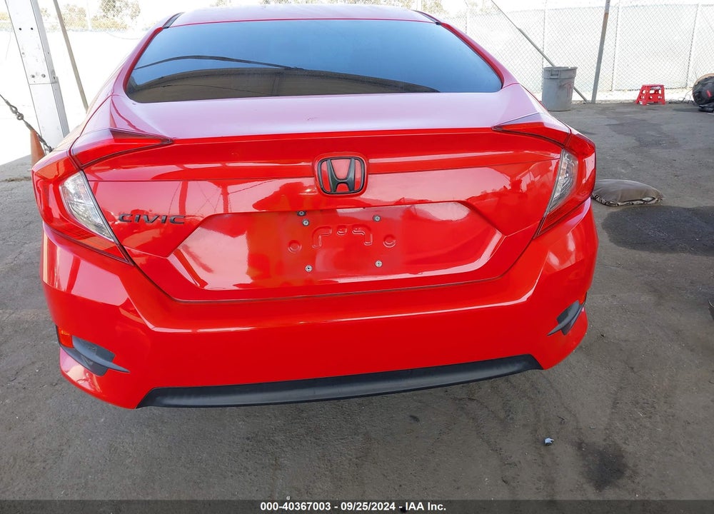 2018 HONDA CIVIC LX VIN: 2HGFC2F51JH511604